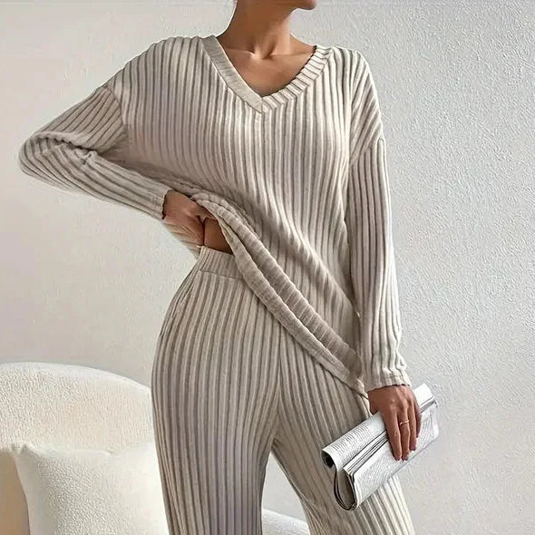 Nordspur | Lunavell Ribbed V Neck Lounge Set
