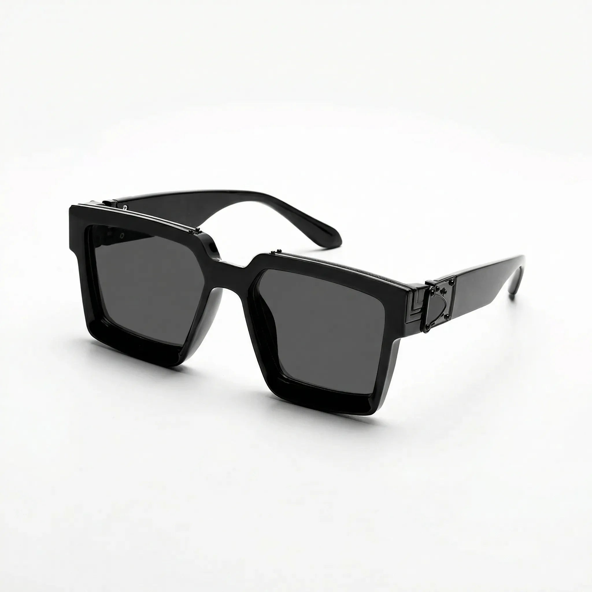 Nordspur | Luxovaire Oversized Square Frame Sunglasses