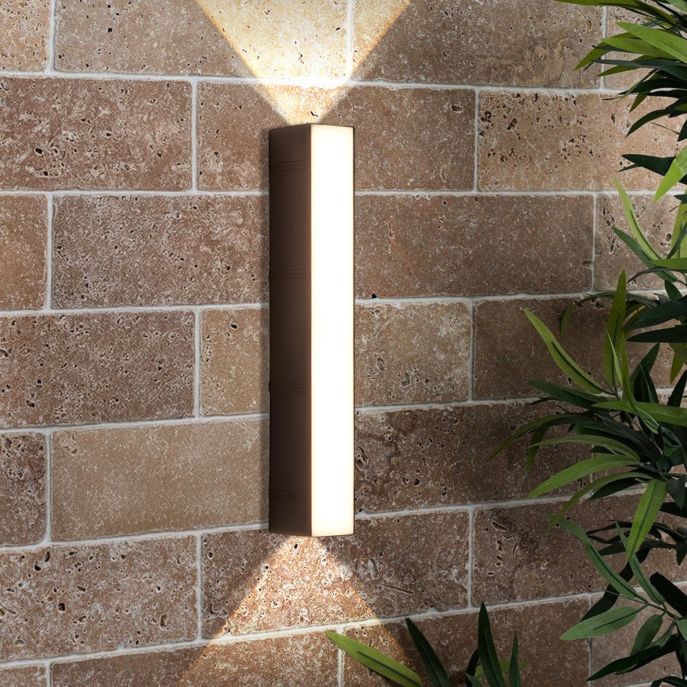 Nordspur | Modern Outdoor Wall Light