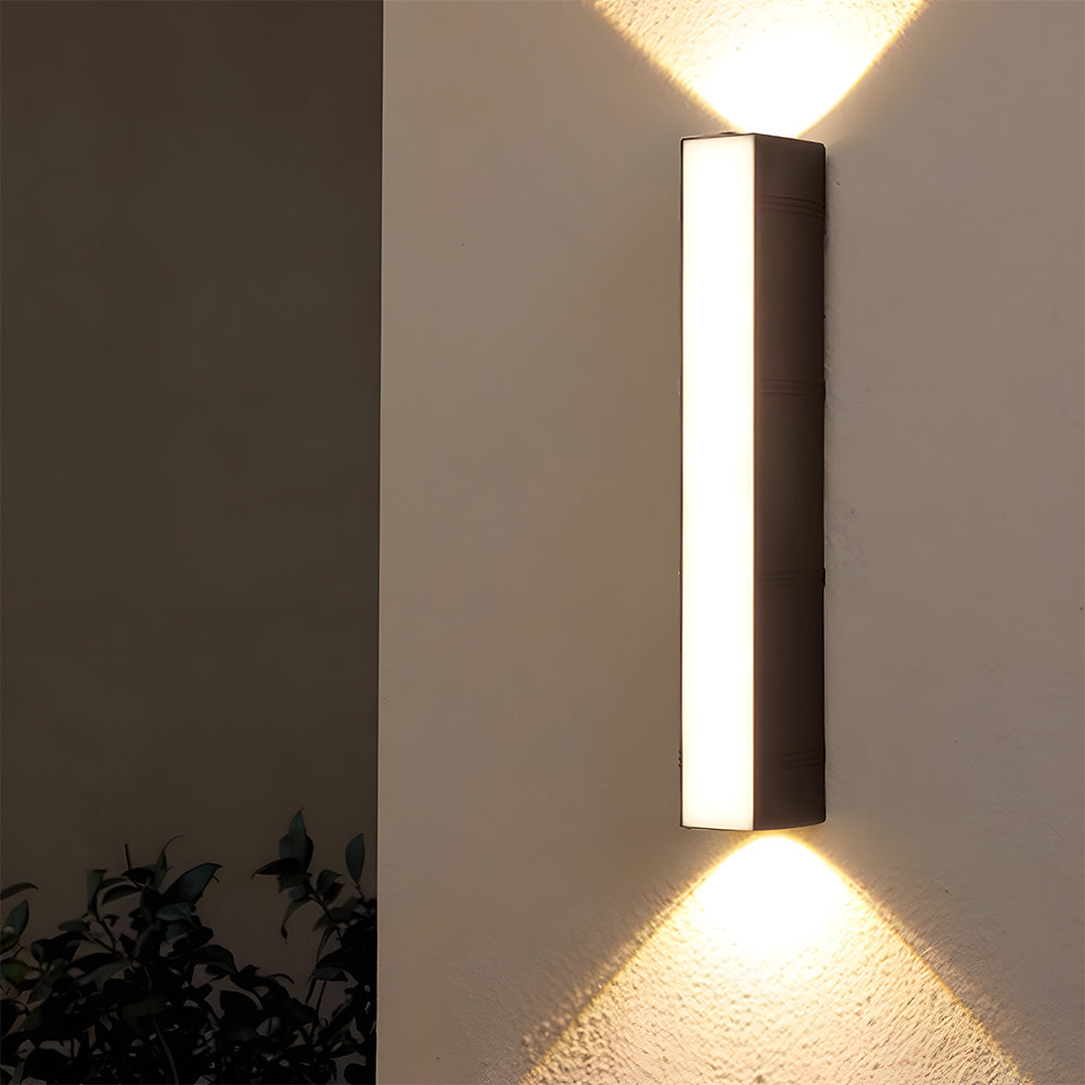 Nordspur | Modern Outdoor Wall Light