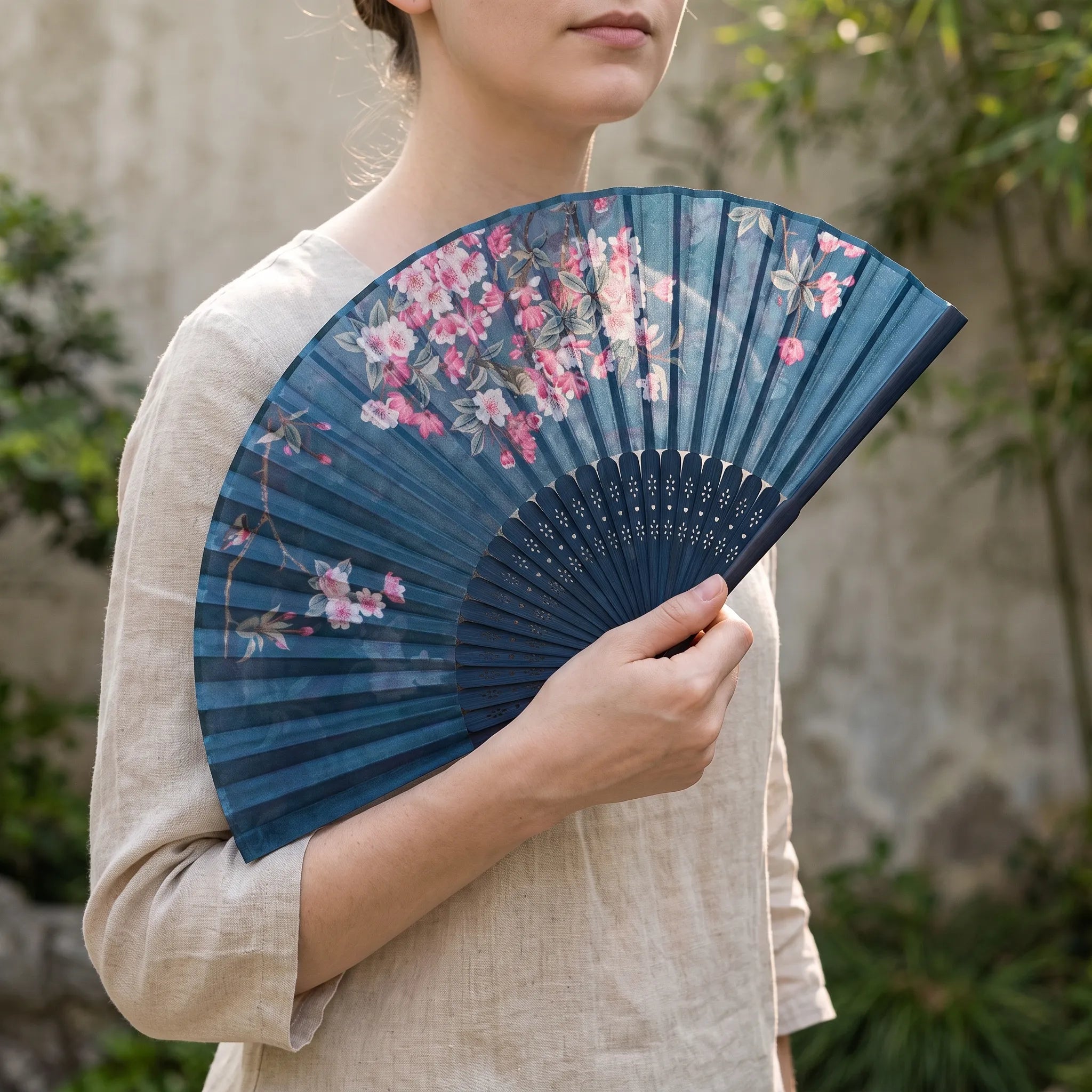 Nordspur | NariGleam Vintage Style Hand Folding Fan