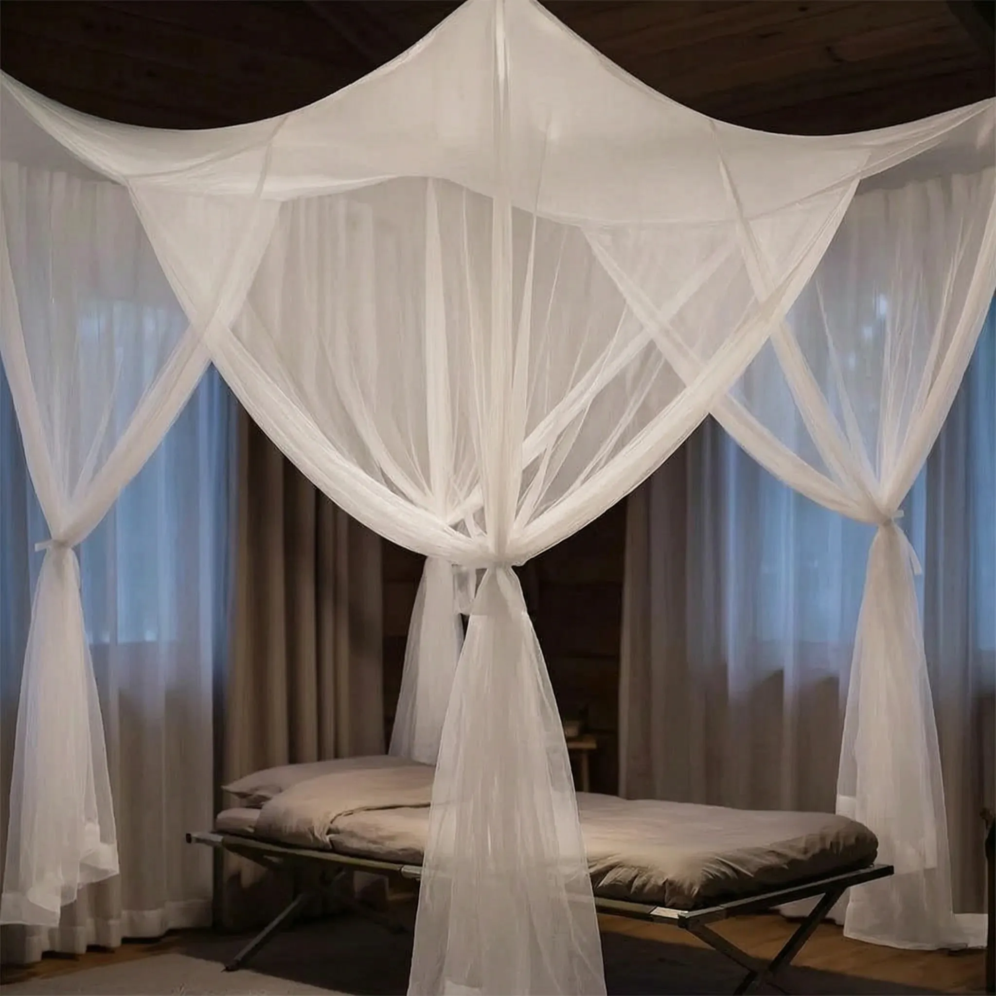Nordspur | Noctura Suspended 4-Door bed Canopy