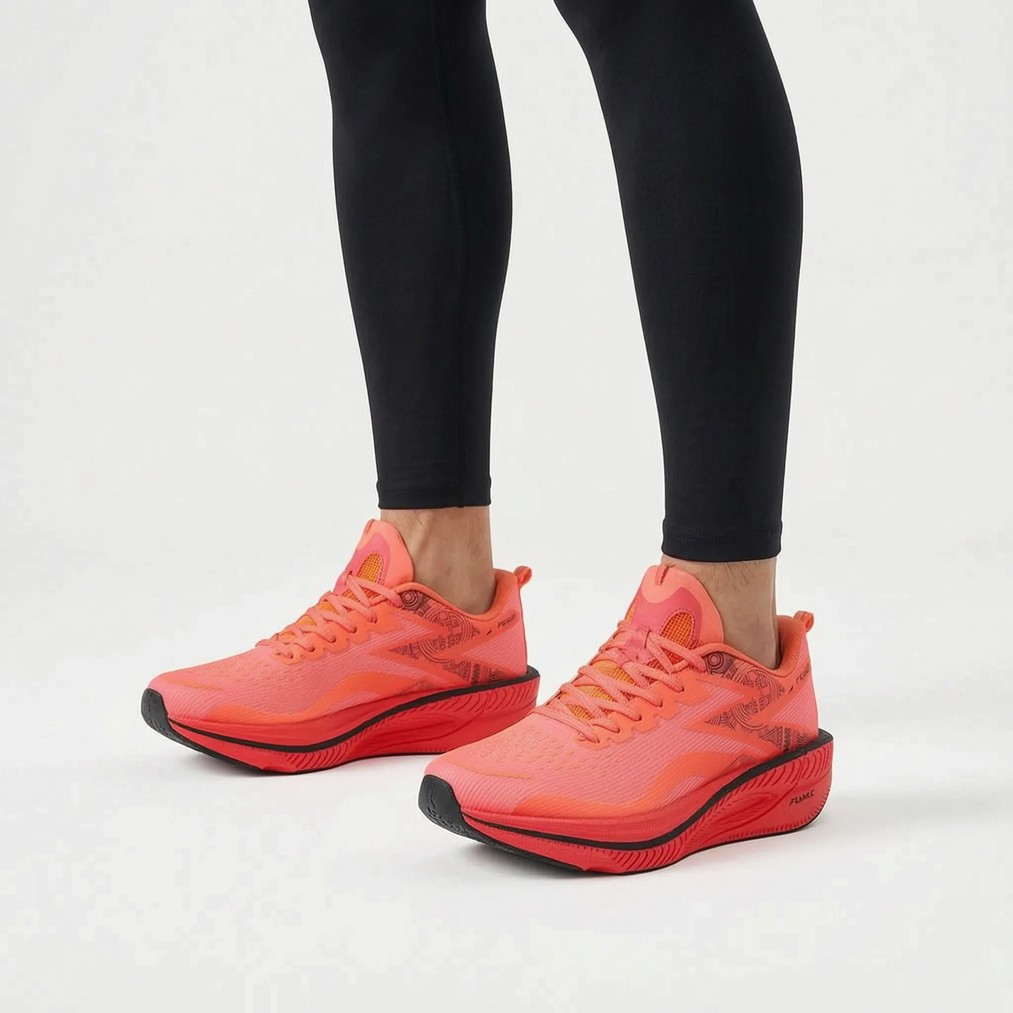 Nordspur | PaceCore Breathable Carbon Plate Running Shoes