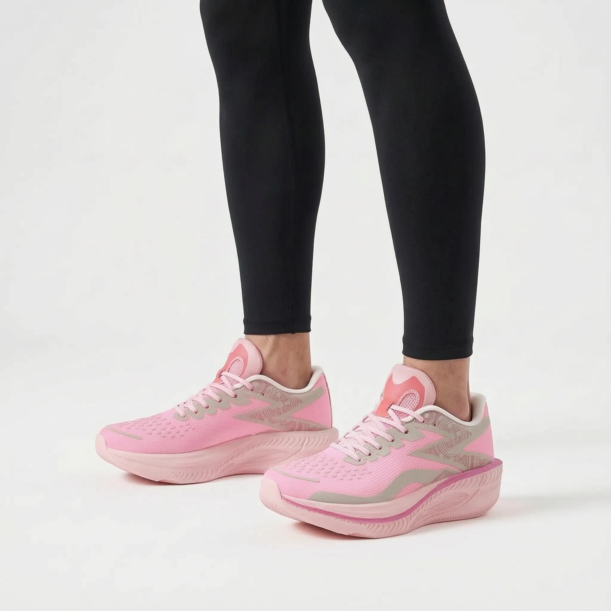 Nordspur | PaceCore Breathable Carbon Plate Running Shoes