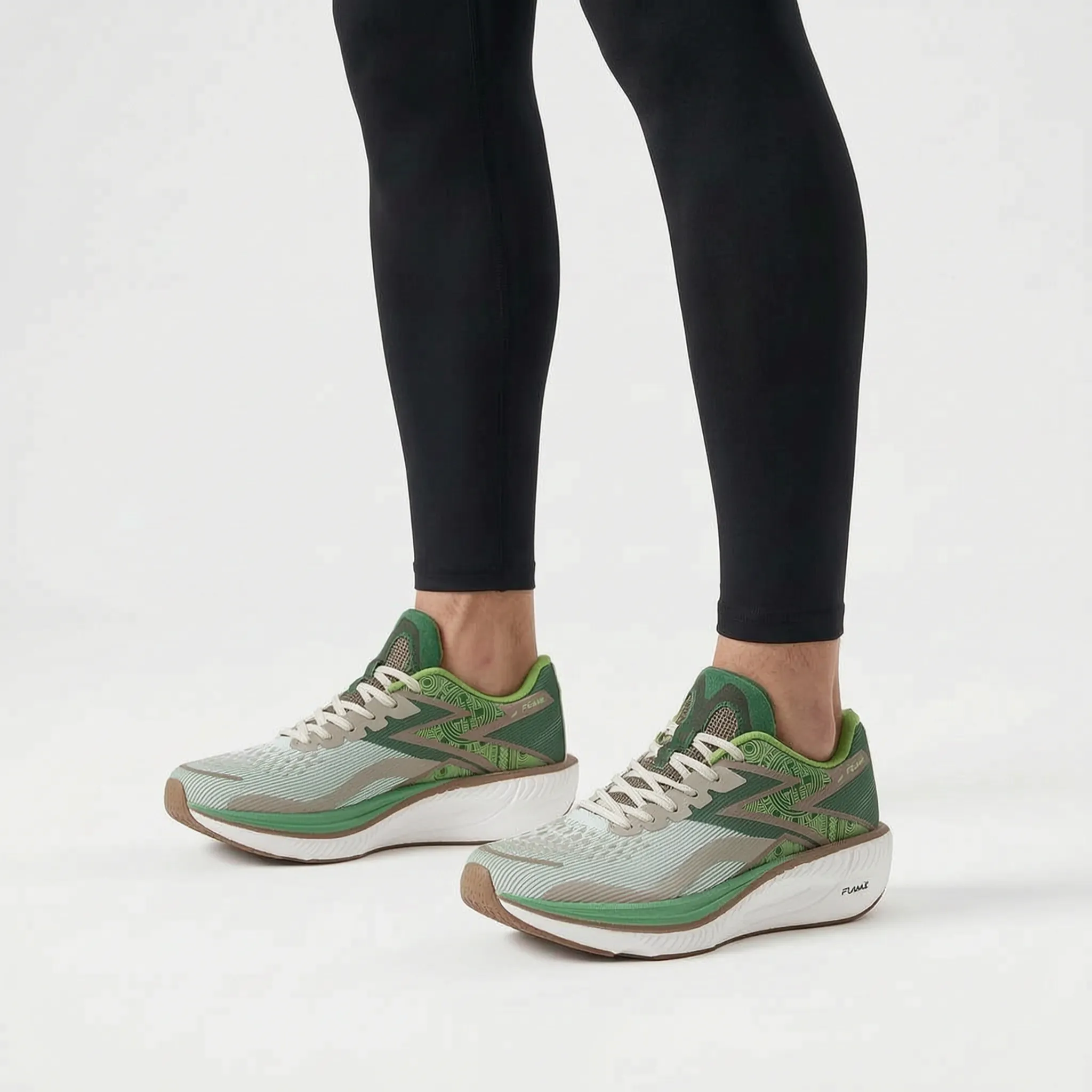 Nordspur | PaceCore Breathable Carbon Plate Running Shoes