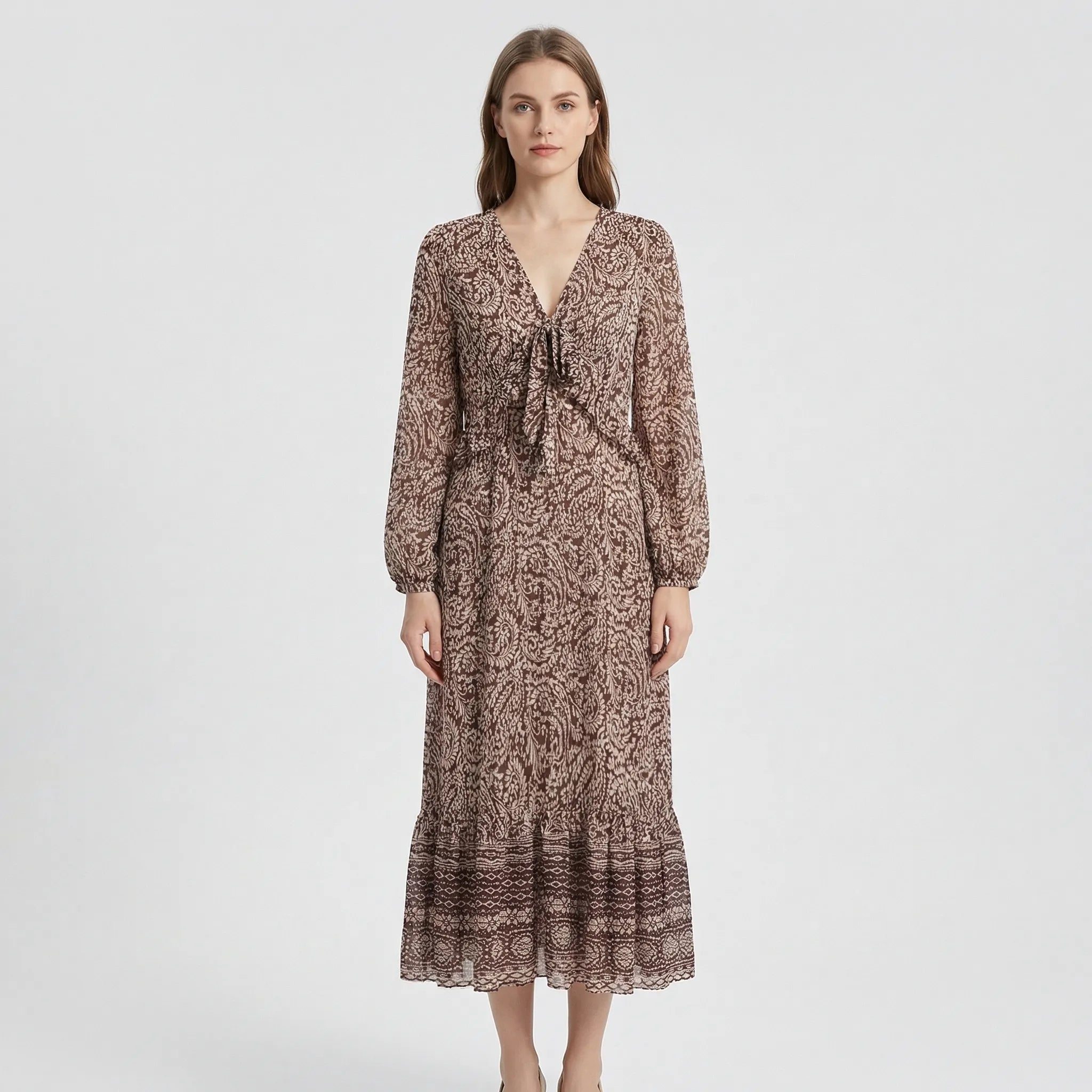 Nordspur | Paislara Tiered Midi Dress With V-Neckline