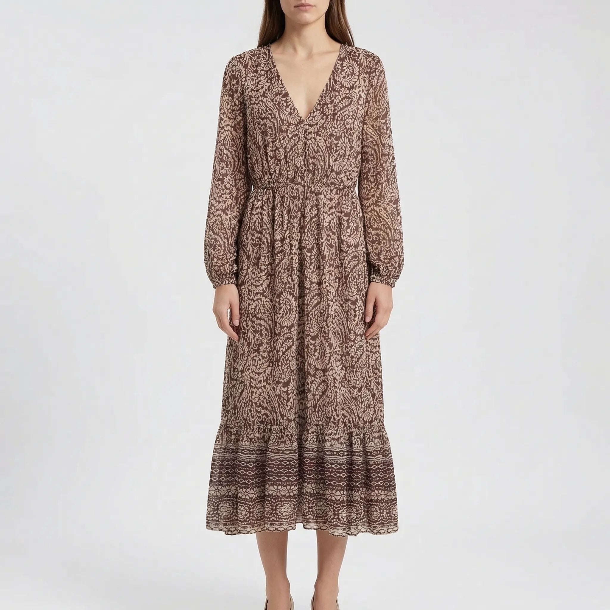 Nordspur | Paislara Tiered Midi Dress With V-Neckline
