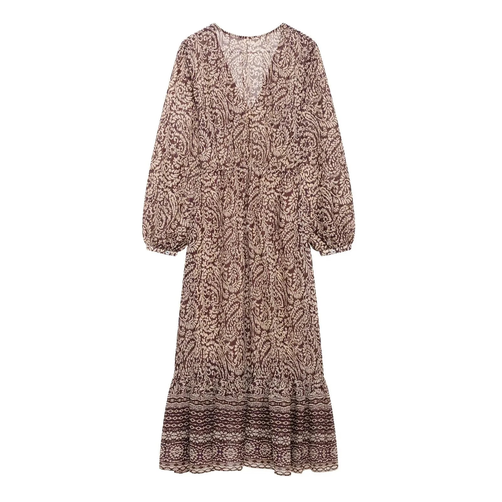 Nordspur | Paislara Tiered Midi Dress With V-Neckline