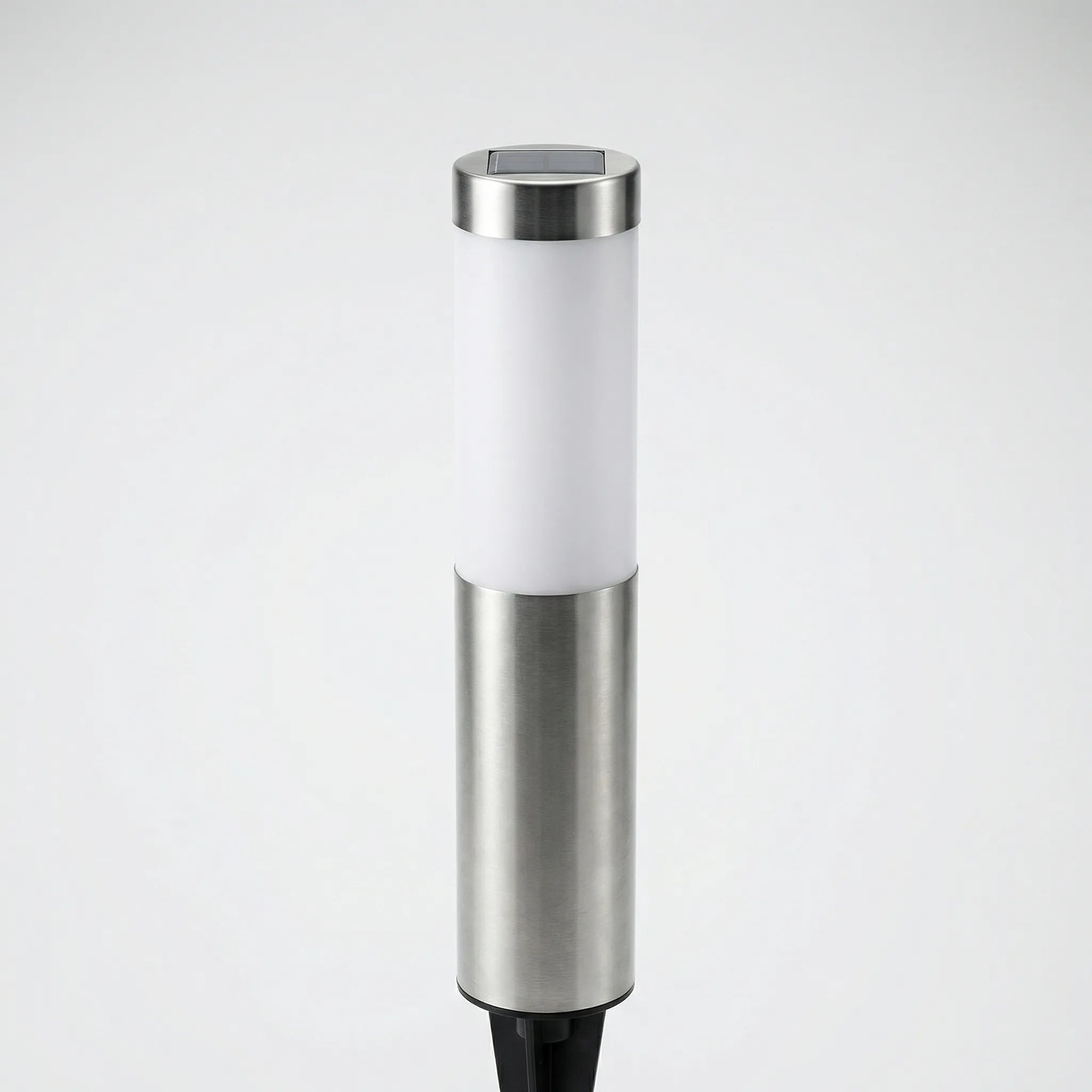 Nordspur | Pathlow Solar-Powered Outdoor Pathway Light