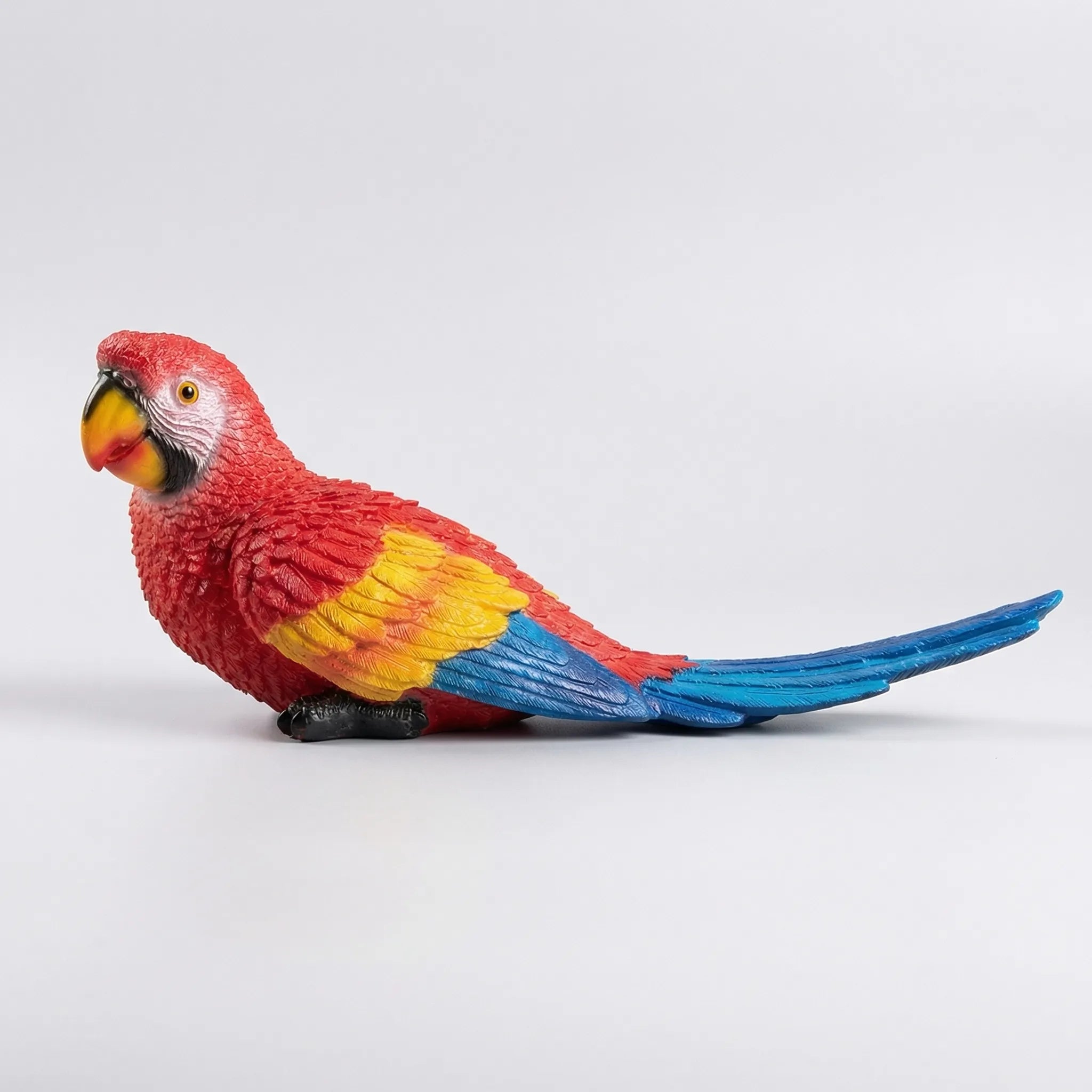 Nordspur | Perchlow Wall-Mounted Macaw Sculpture Pair