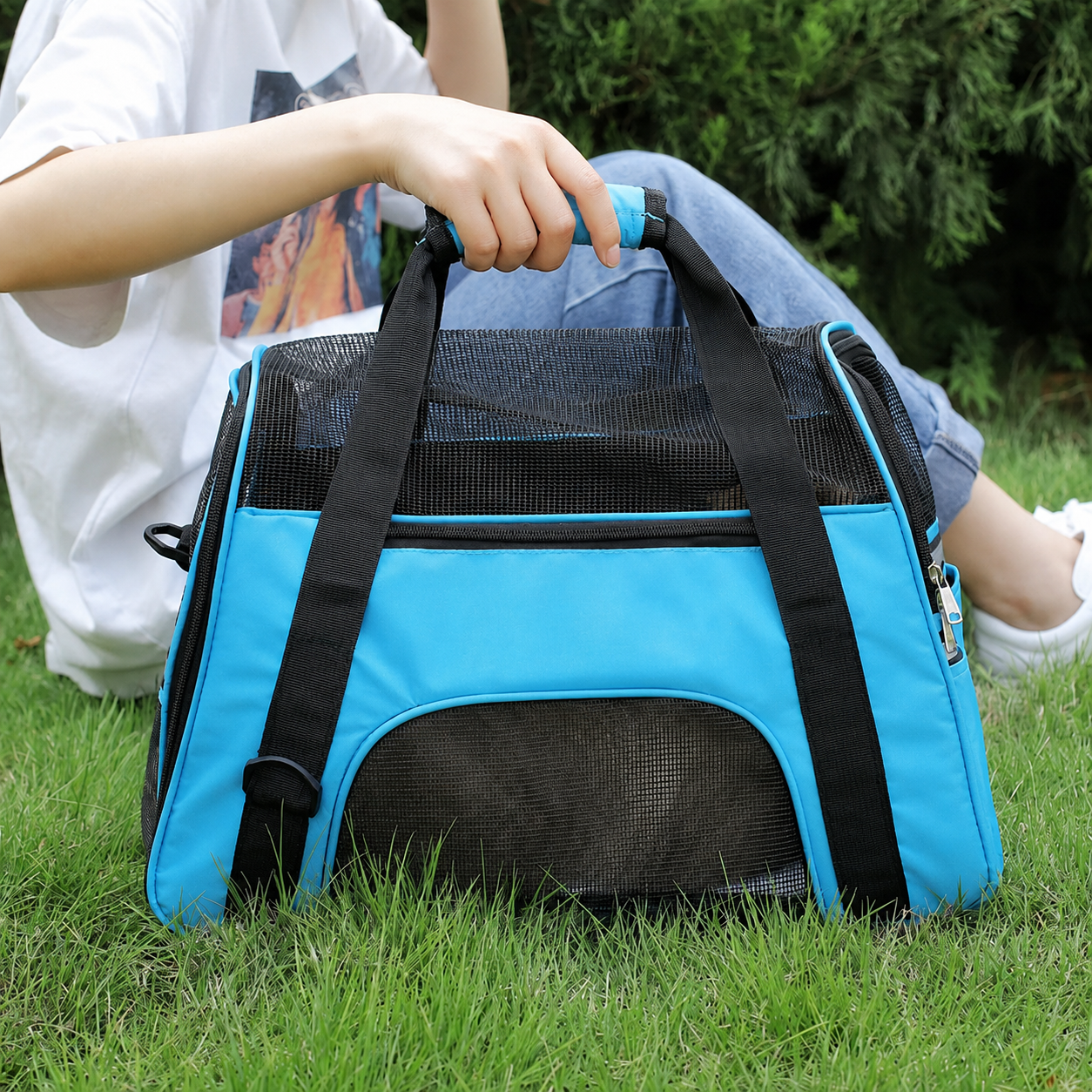 Nordspur | Petluxe Foldable Mesh Pet Carrier Bag