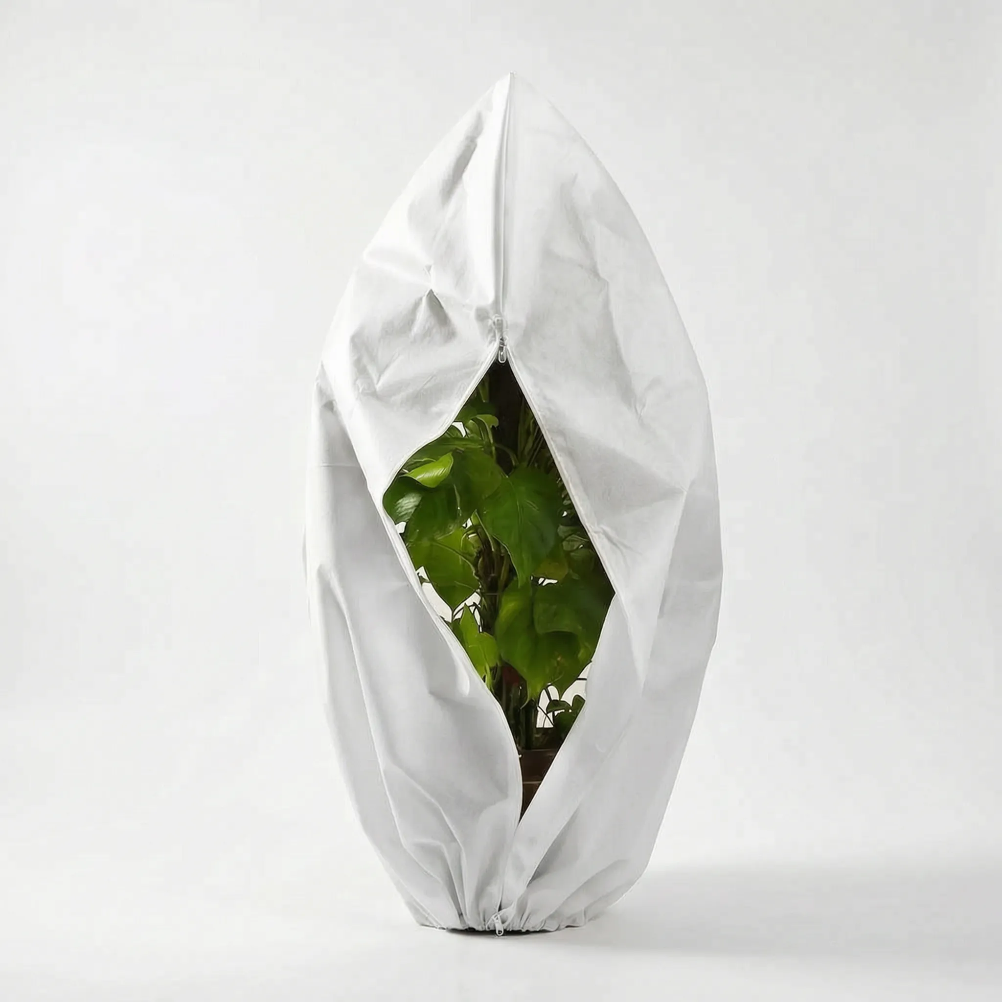 Nordspur | PlantGuard Zip-Up Winter Plant Cover
