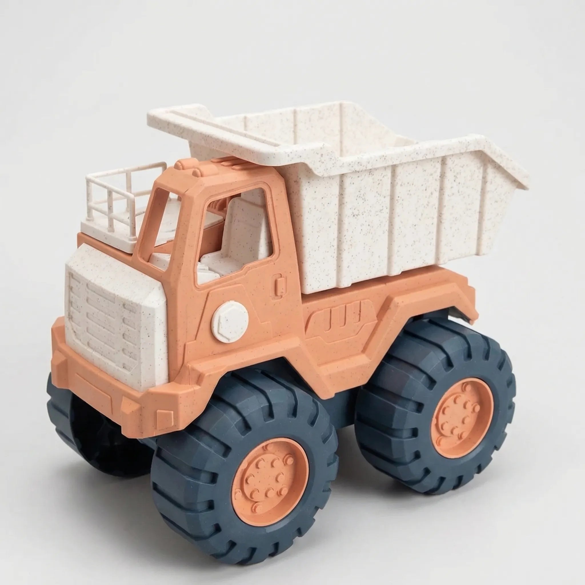 Nordspur | Sandgrove Multi-Piece Beach Sand Digging Toy Set