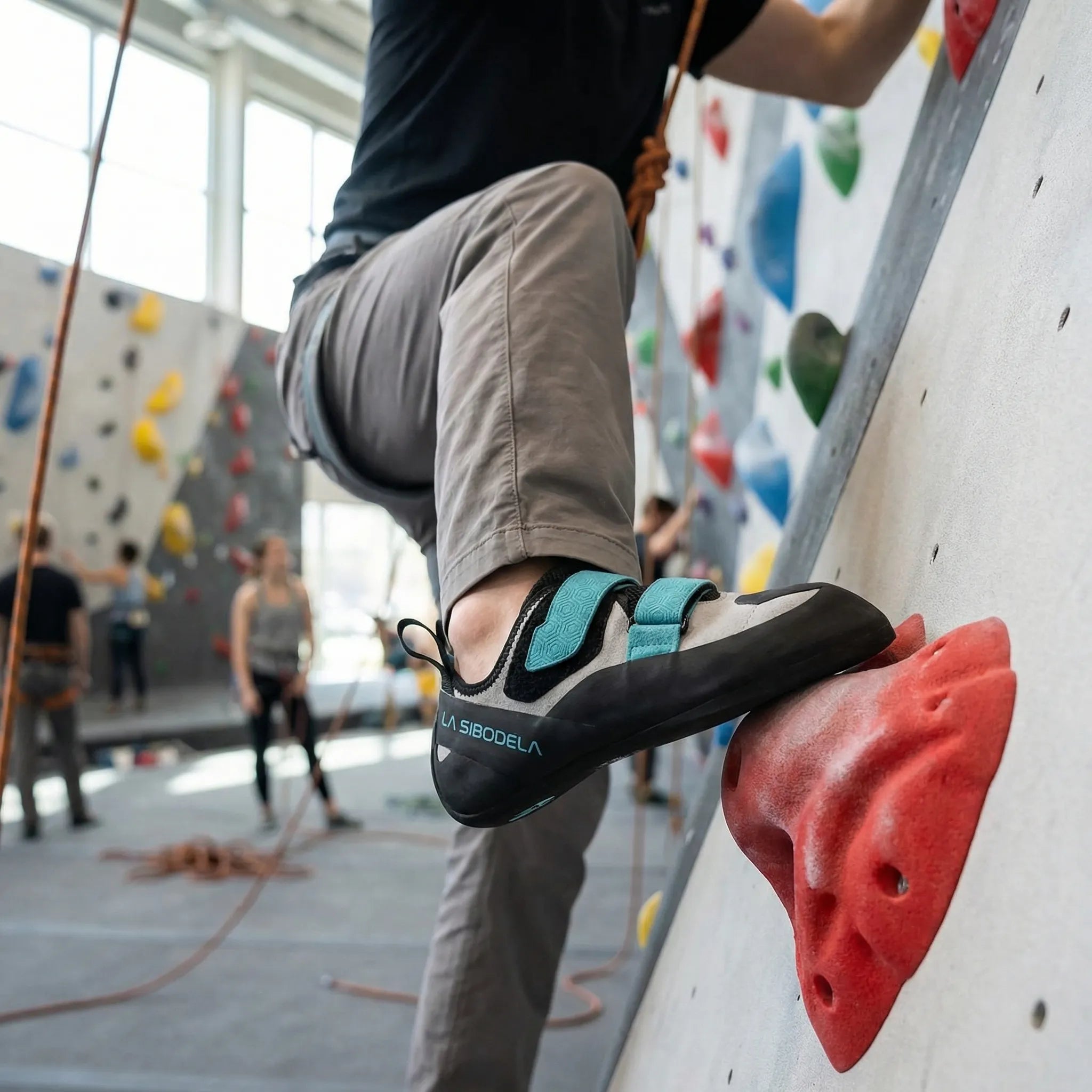 Nordspur | Scalvex Velcro Strap Entry-Level Climbing Shoe