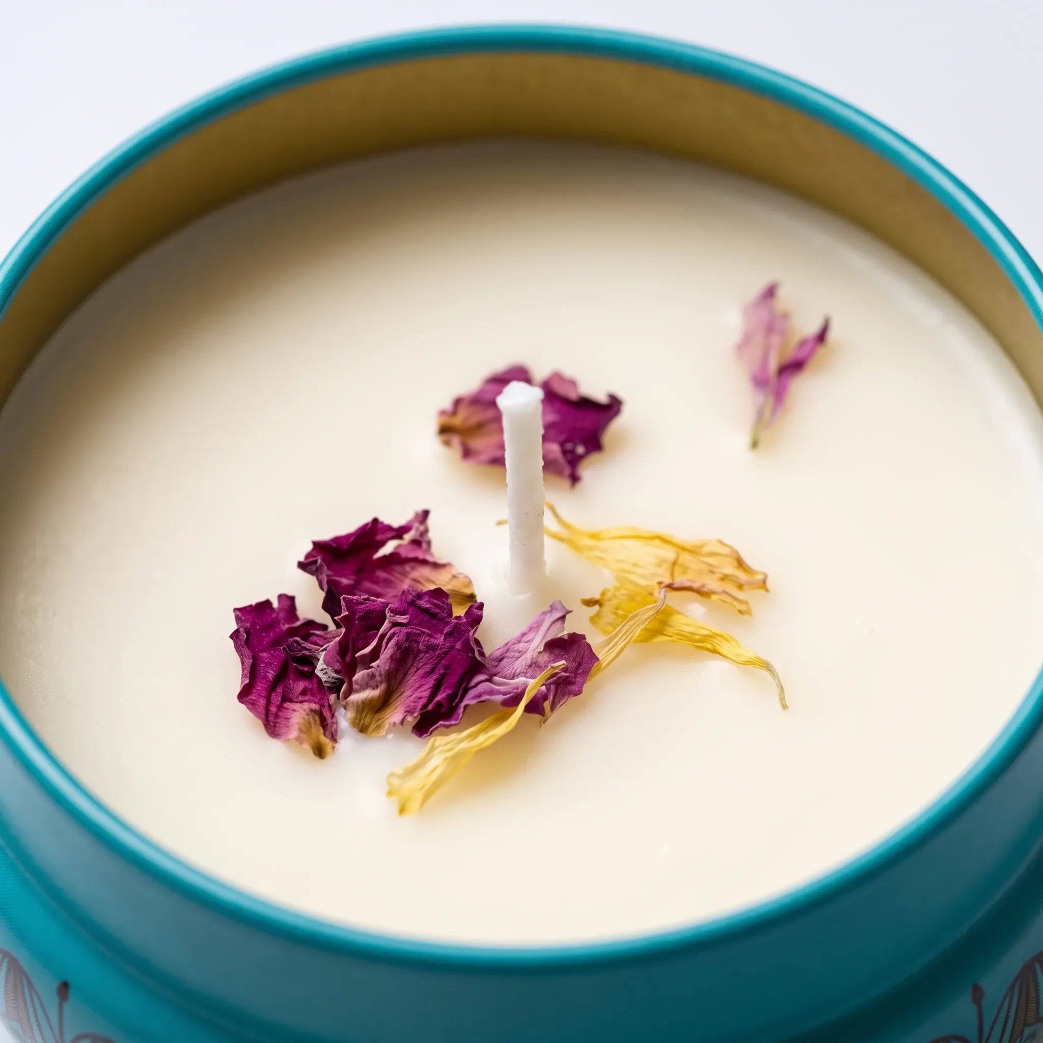 Nordspur | Scentra Patterned Botanical Scented Candle