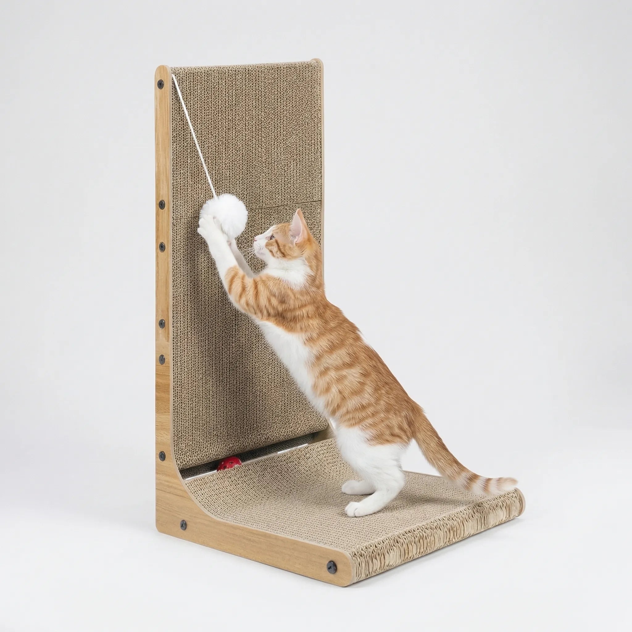 Nordspur | Scratchlyn L-Shaped Wall-Leaning Cat Scratcher