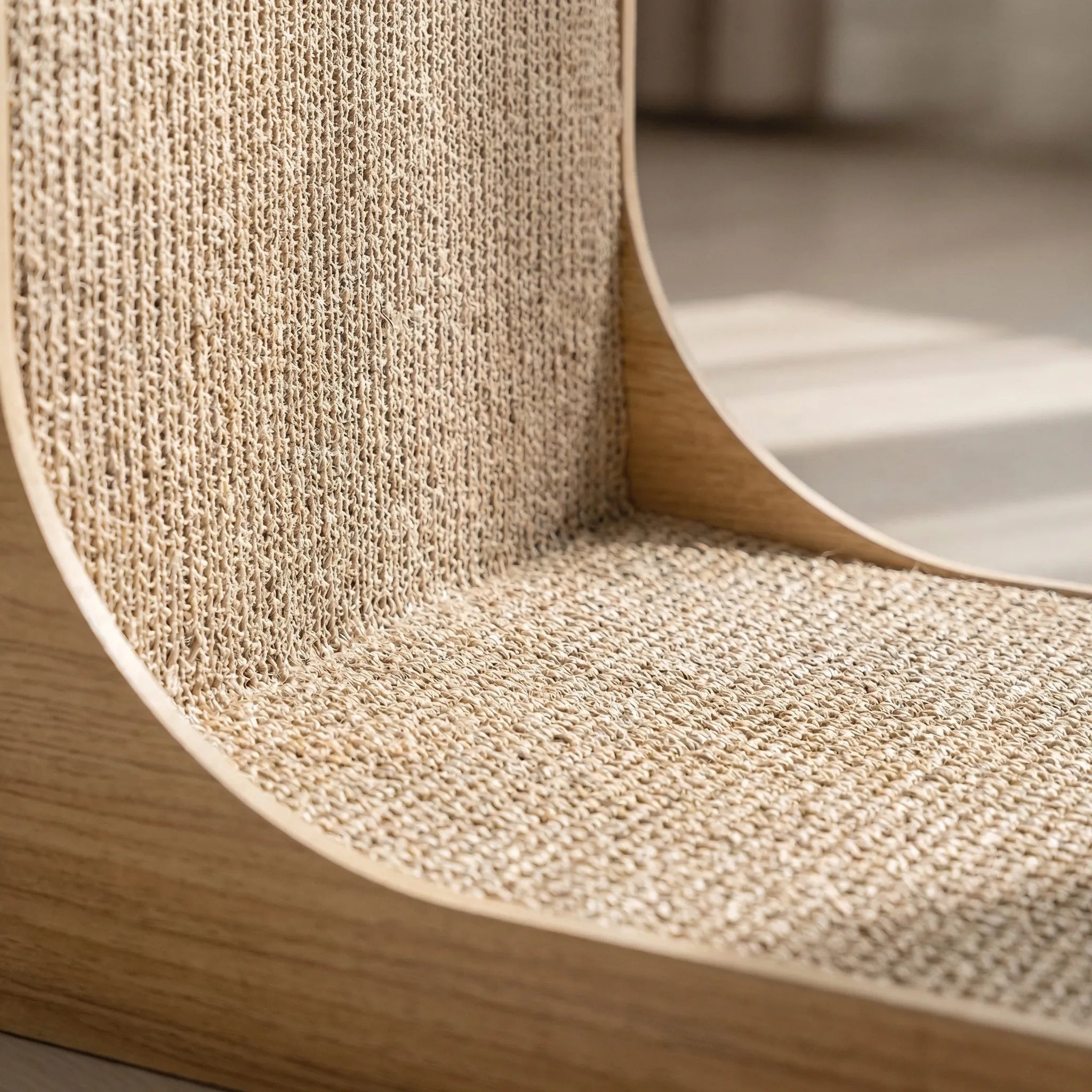 Nordspur | Scratchlyn L-Shaped Wall-Leaning Cat Scratcher