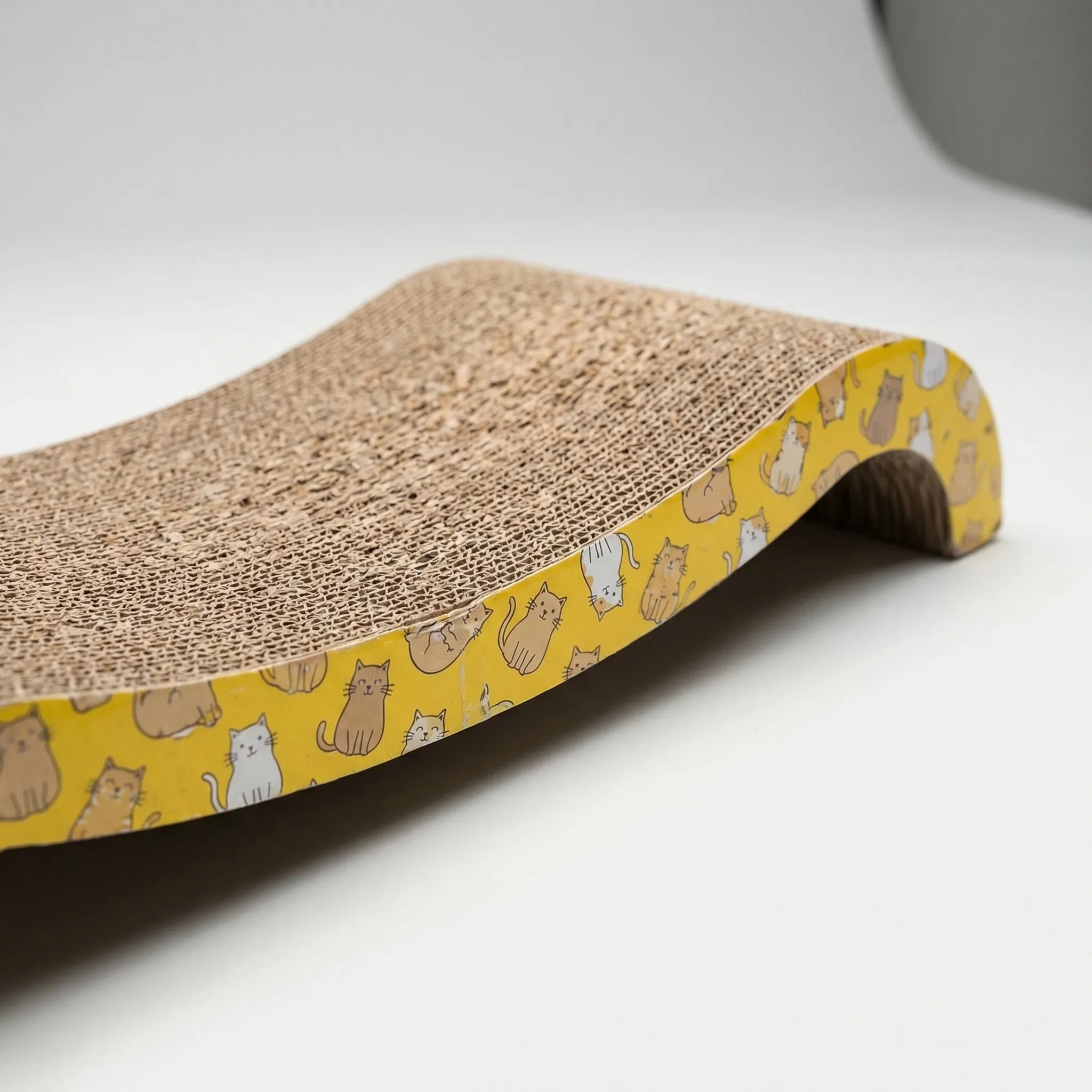 Nordspur | Scratchwave Wave-Shaped Corrugated Cat Scratcher