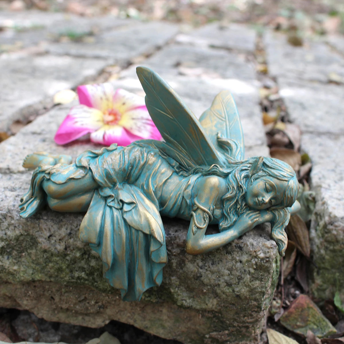 Nordspur | Slumbrix Sleeping Winged Elf Garden Figurine