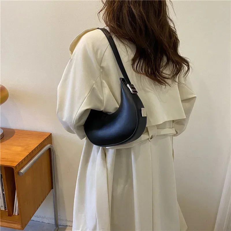Nordspur | Small Soft Hobo Shoulder Bag