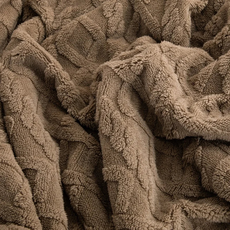 Nordspur | Snuglance Reversible Plush Bed Throw