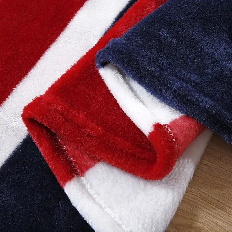 Nordspur | Snugrell Plush Striped Throw Blanket