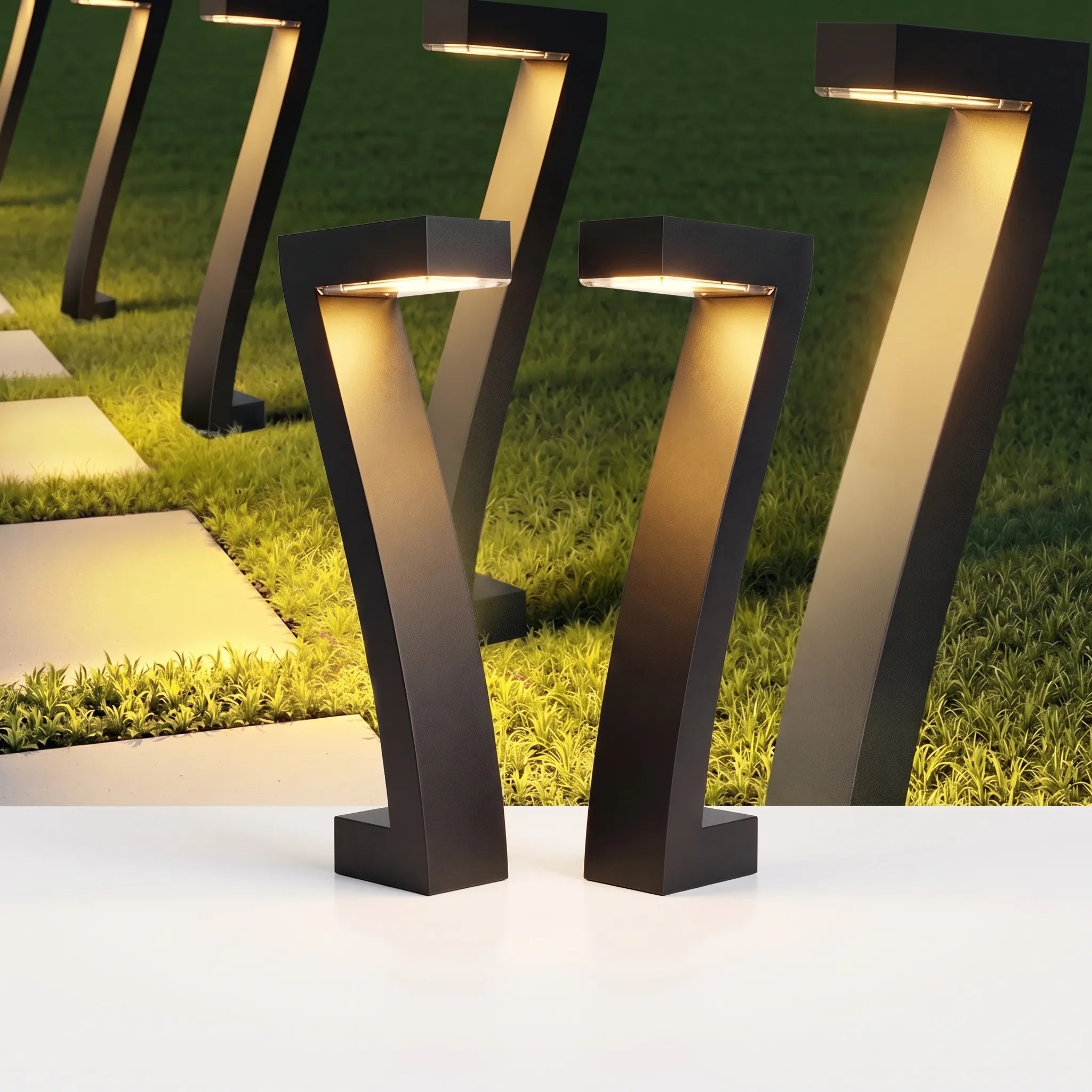 Nordspur | SolarGleam Modern L-Shaped Solar Path Lights