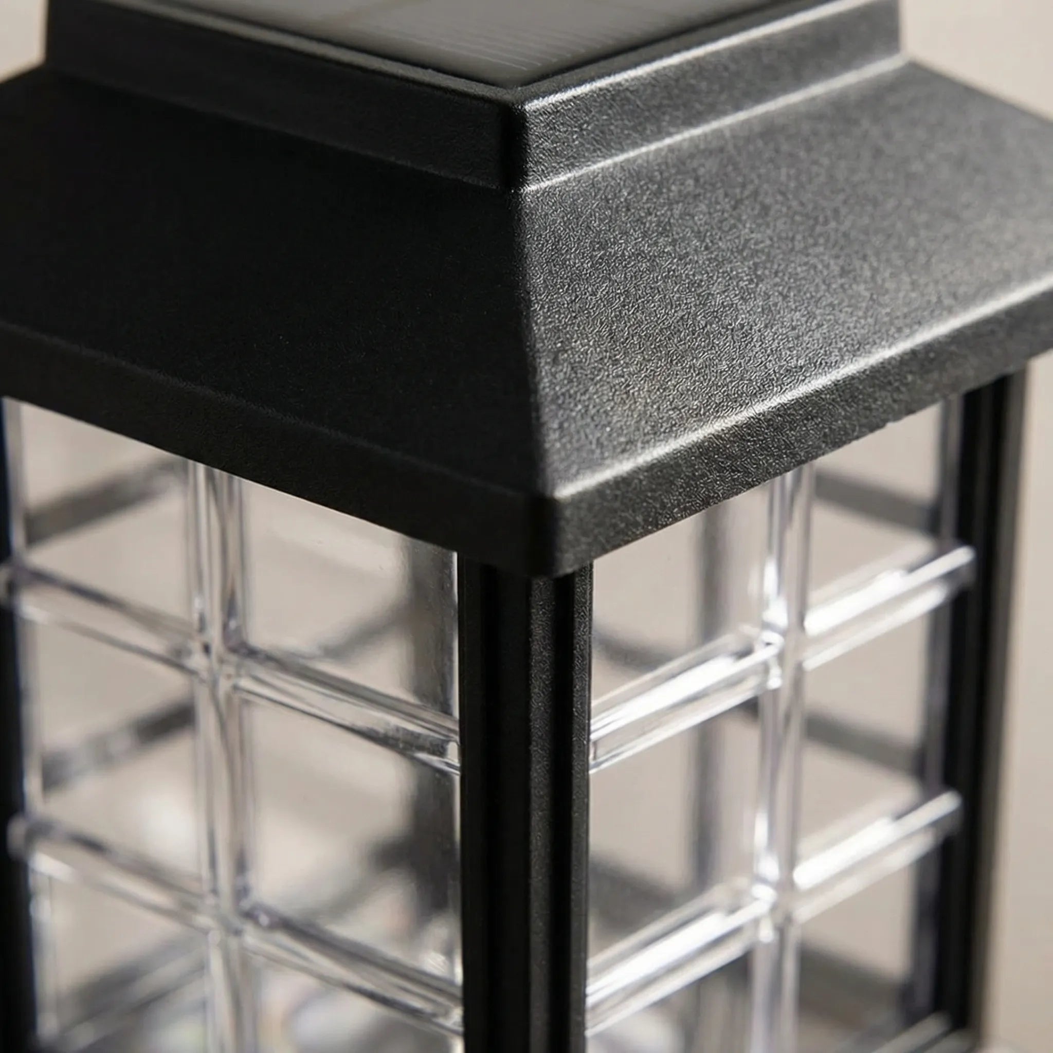 Nordspur | Solarest Solar-Powered Stake Pathway Lantern