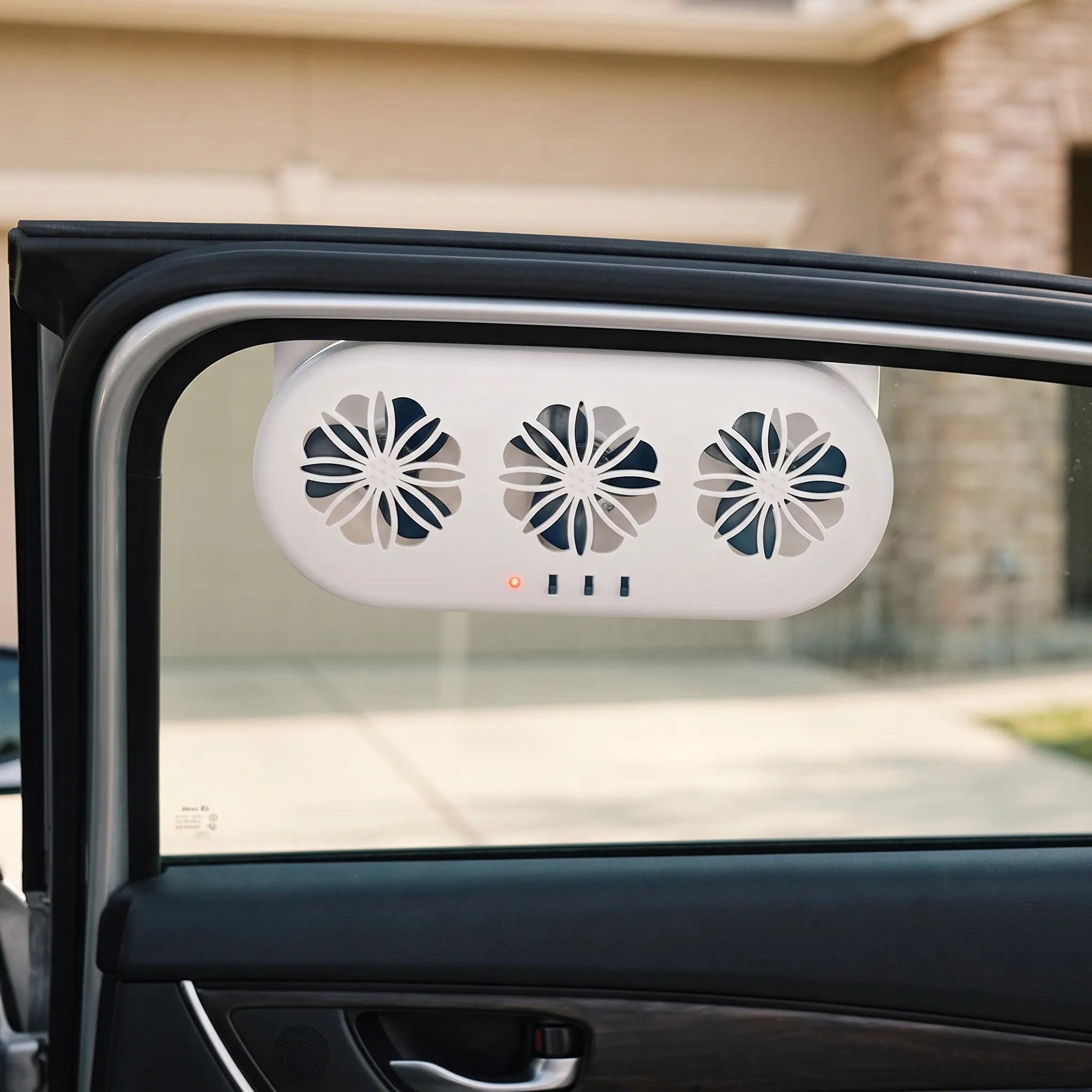 Nordspur | Solfex Solar Powered Car Window Fan