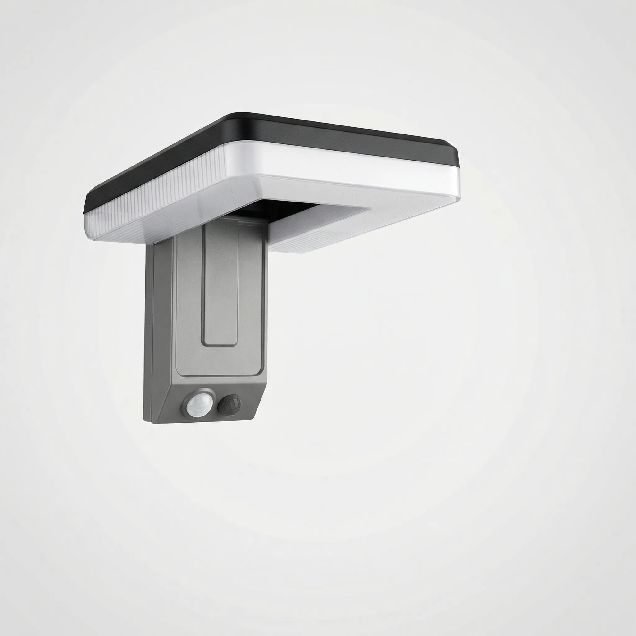 Nordspur | Solufold Foldable Solar-Powered Outdoor Wall Spotlight