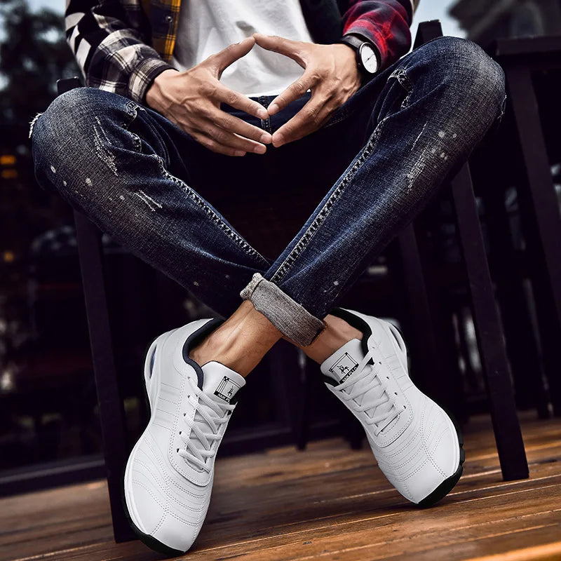 Nordspur | Stridevo Air-Cushioned Casual Lace-Up Trainer
