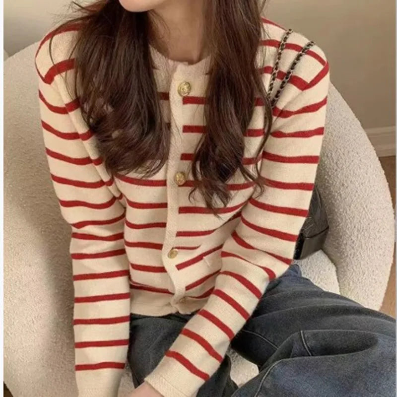 Nordspur | Strivelle Cropped Stripe Button Cardigan