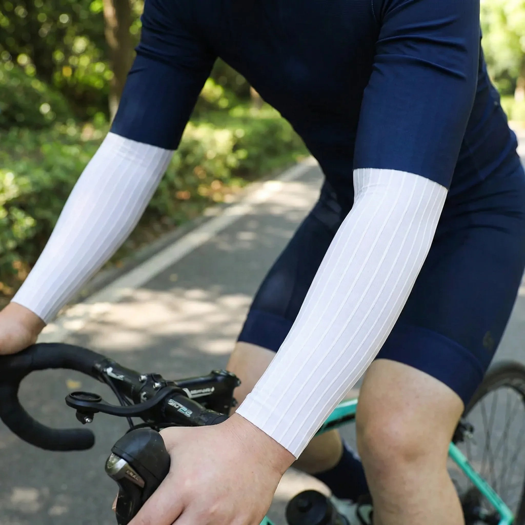 Nordspur | Sunstride Lightweight Aerodynamic Arm Sleeve