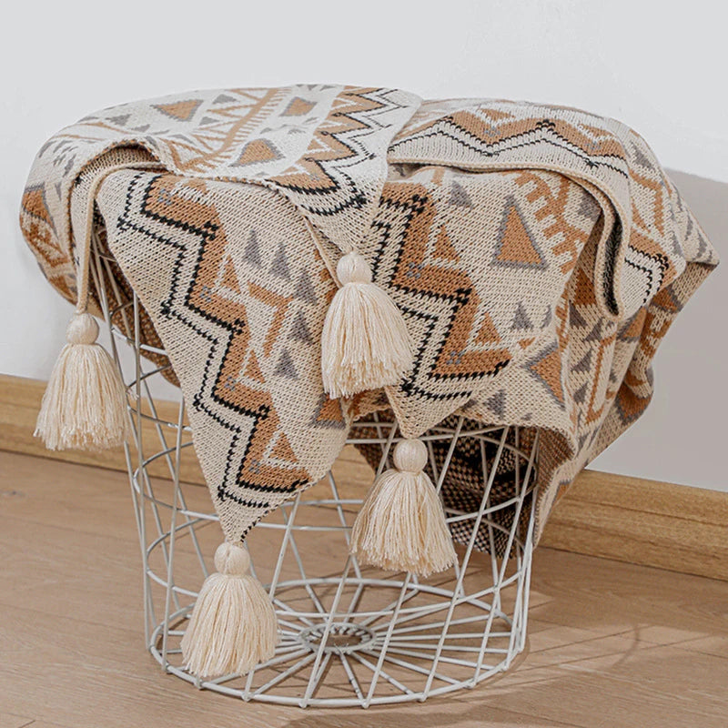 Nordspur | Tasselune Knitted Tassel Throw Blanket