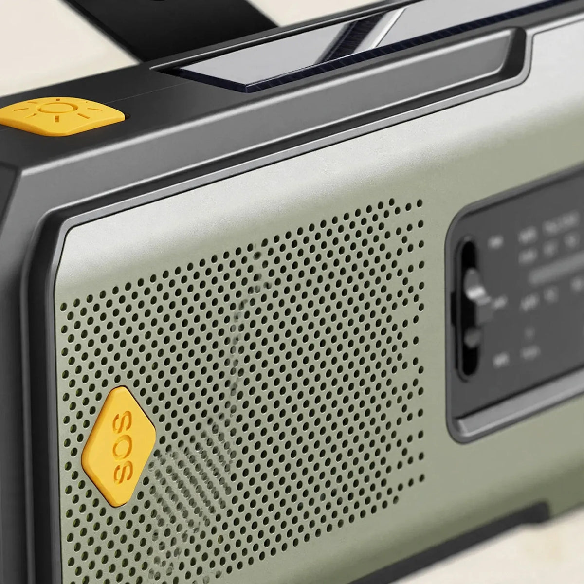 Nordspur | Tavelon Crank Powered Weather Radio With Flashlight