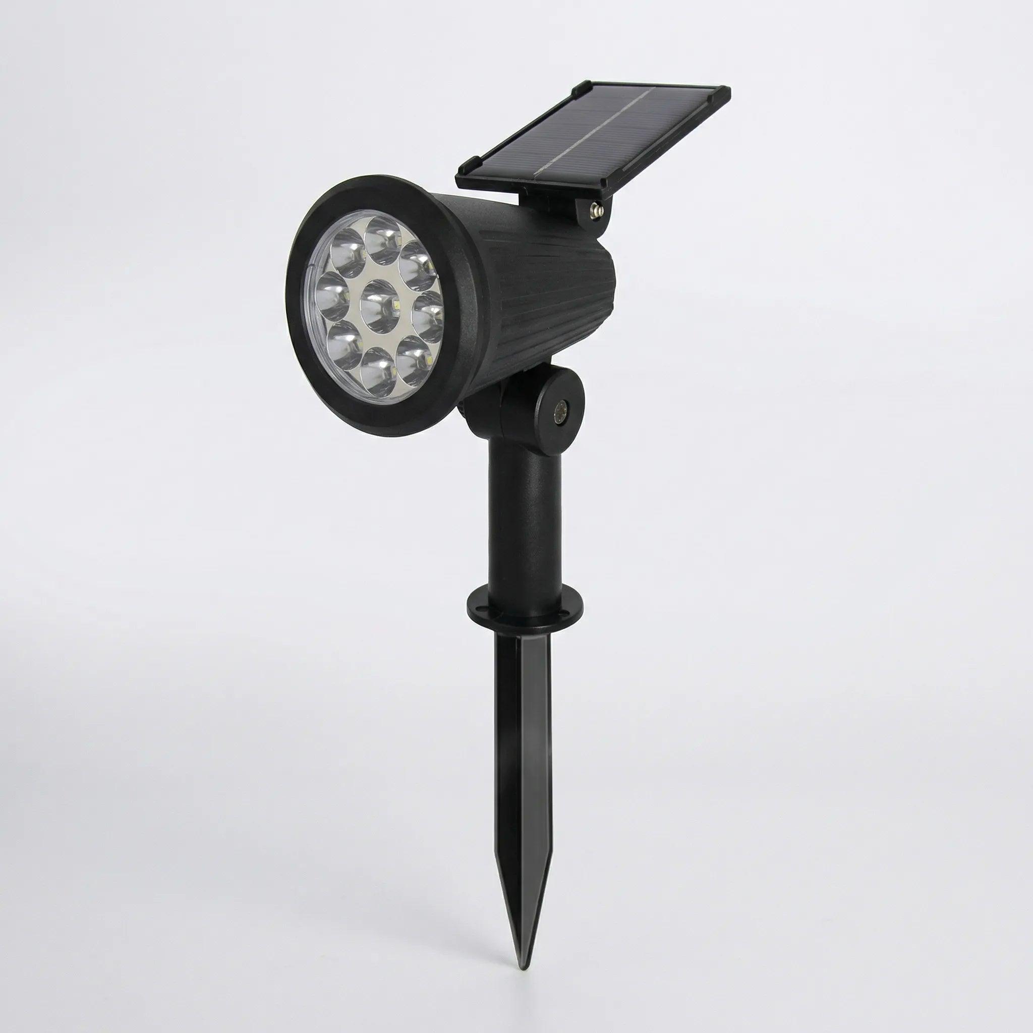 Nordspur | Terralux Solar-Powered In-Ground Garden Spotlight
