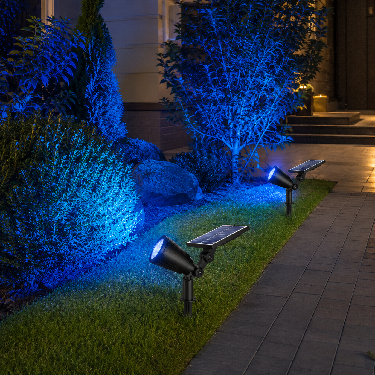 Nordspur | Terralux Solar-Powered In-Ground Garden Spotlight