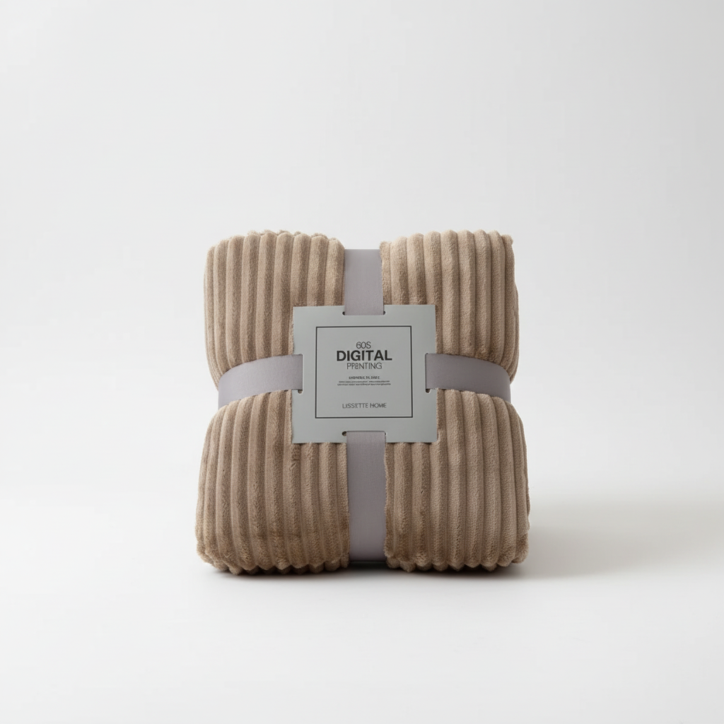 Nordspur | Thick Coral Velvet Throw