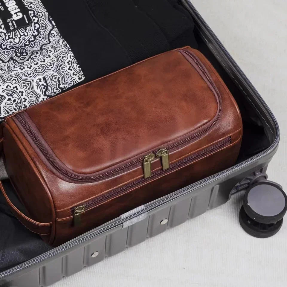 Nordspur | Travento Vintage Style PU Leather Washbag