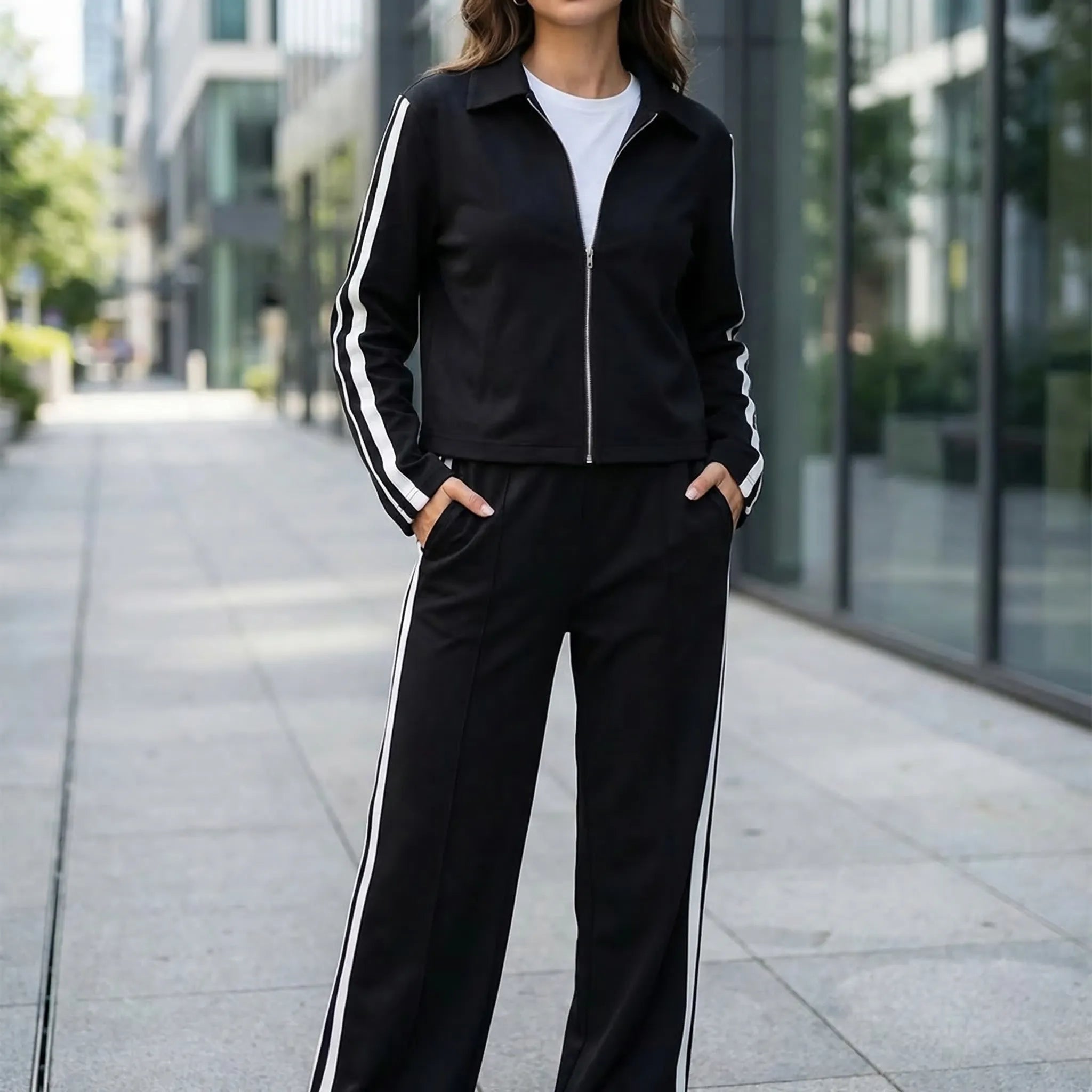 Nordspur | Traxenne Black And White Stripe Two-Piece Tracksuit