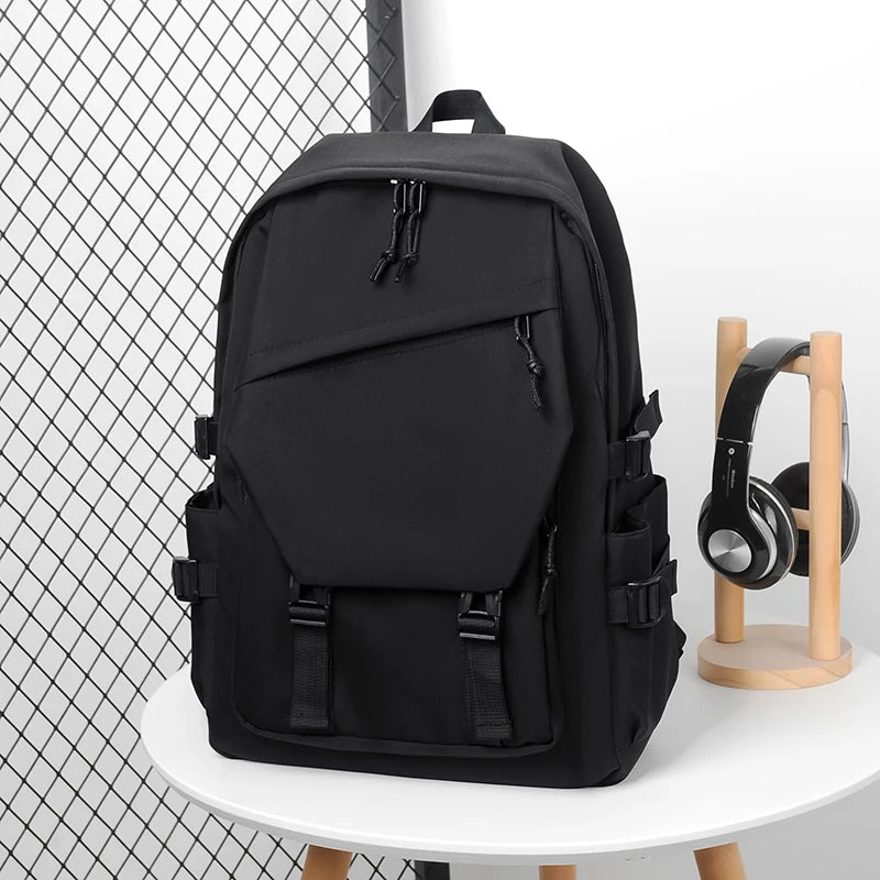 Nordspur | Urbtrex Large Capacity Solid Colour Backpack