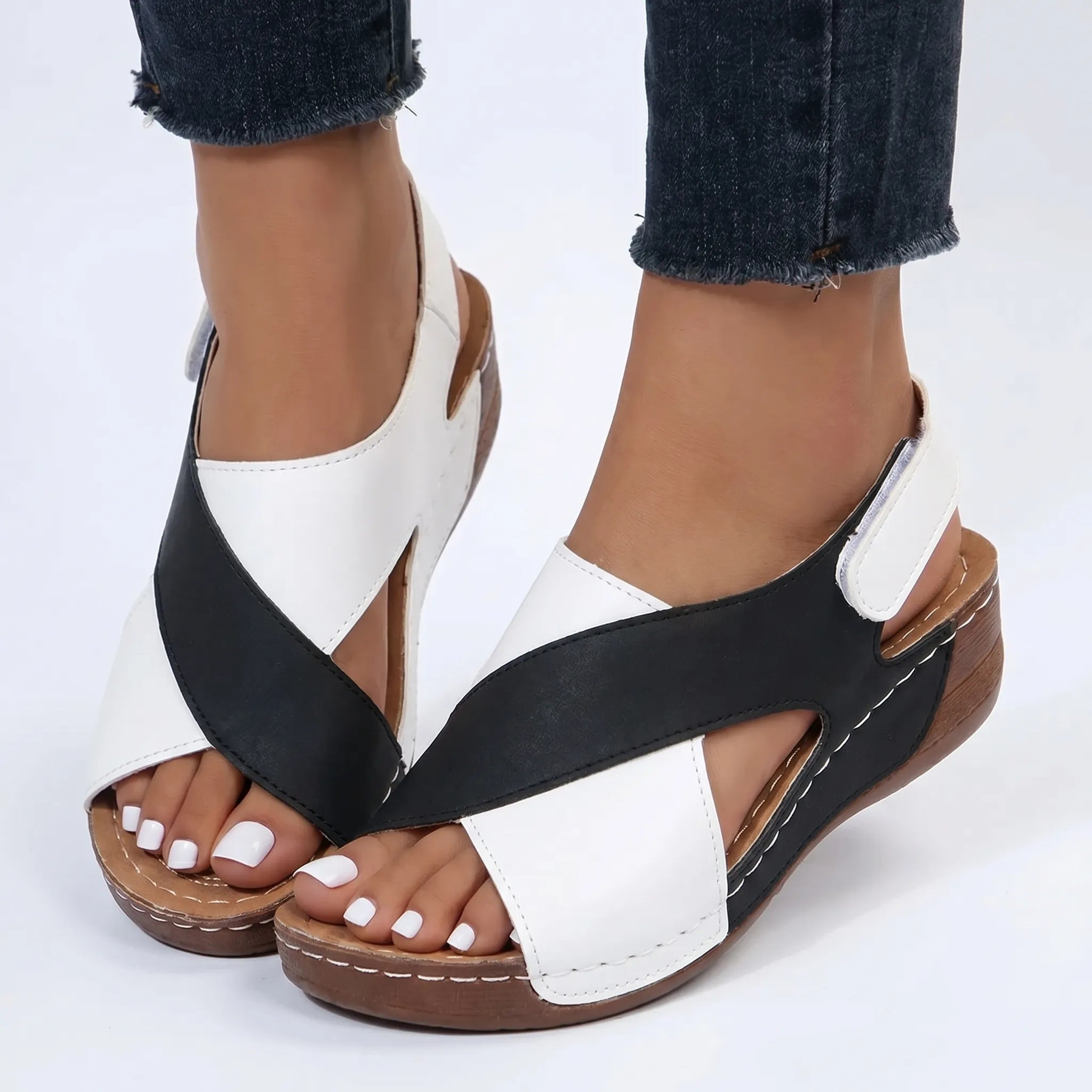 Nordspur | Vellara Cross-Strap Wedge Sandals