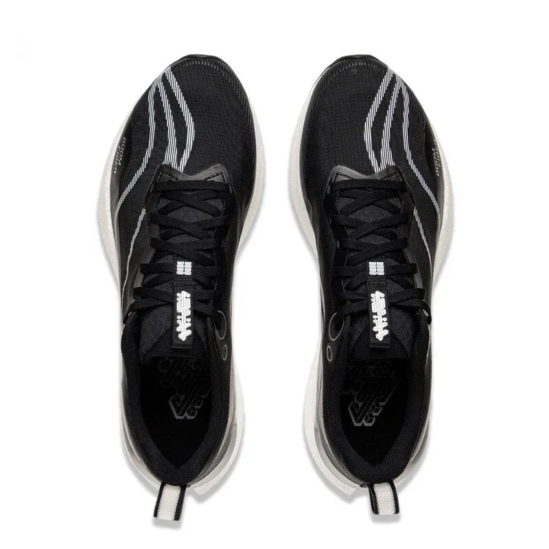Nordspur | Velocra Cushioned Anti-Slip Racing Shoe