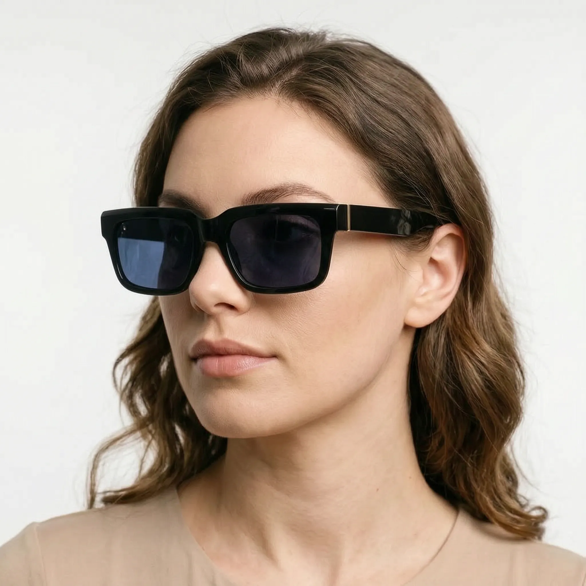 Nordspur | Velora Retro Rectangular Polarised Sunglasses