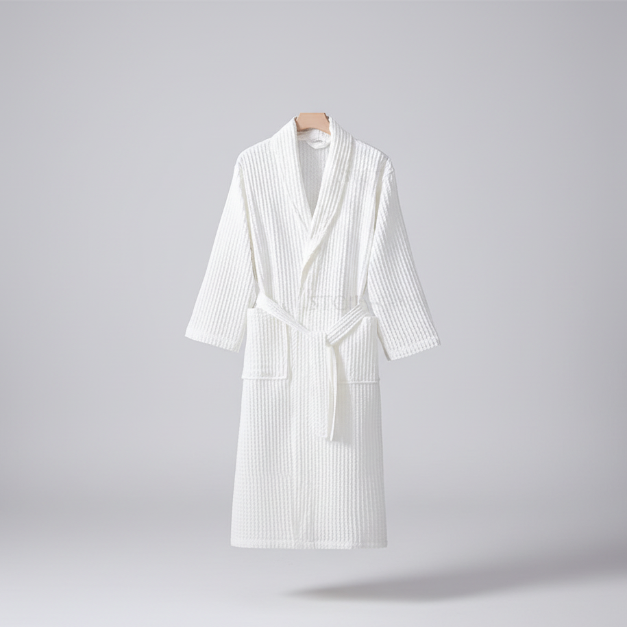 Nordspur | Veloriya Lightweight Waffle Robe