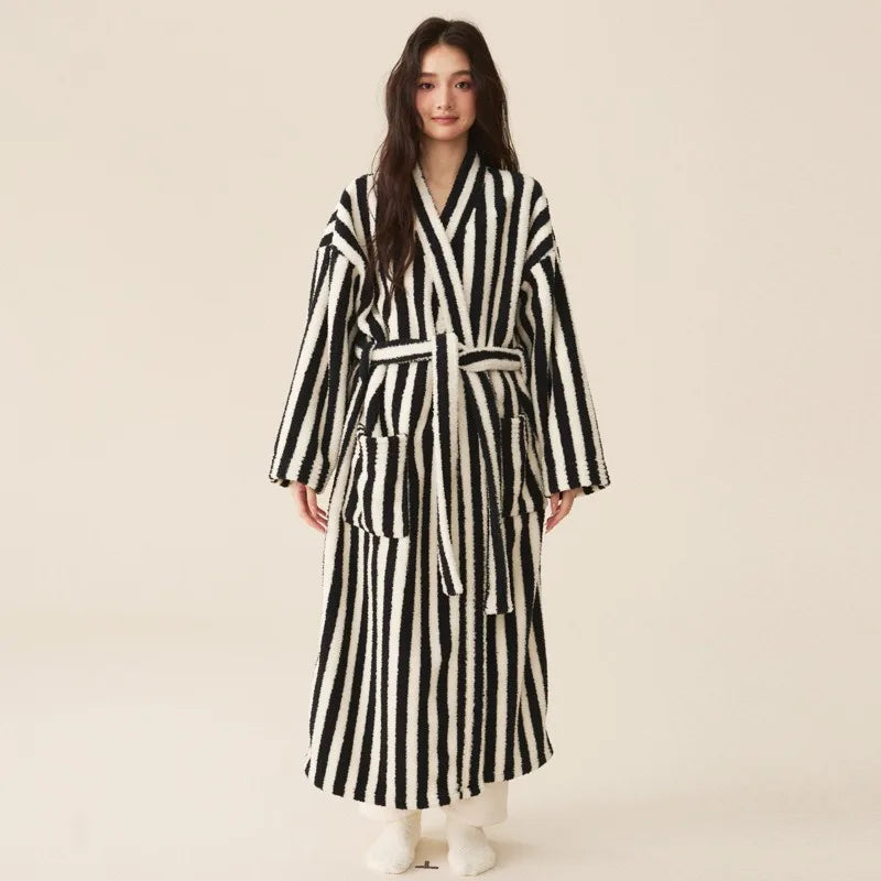 Nordspur | Veluora Long Ankle Length Robe