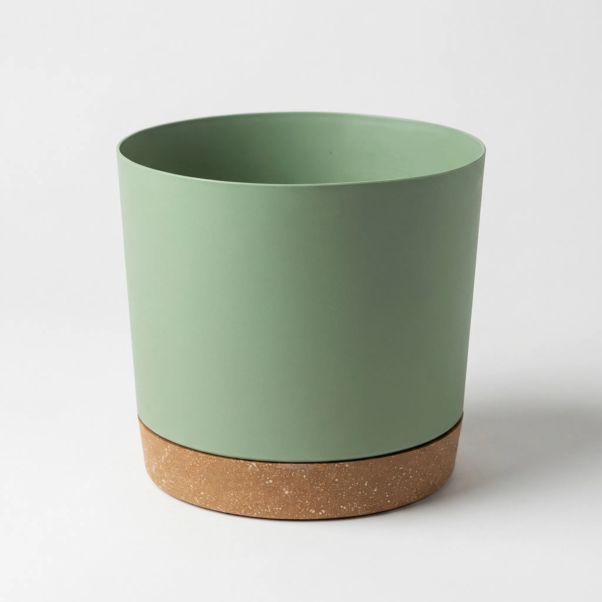 Nordspur | Verdara Large Lightweight Pot With Drainage Holes