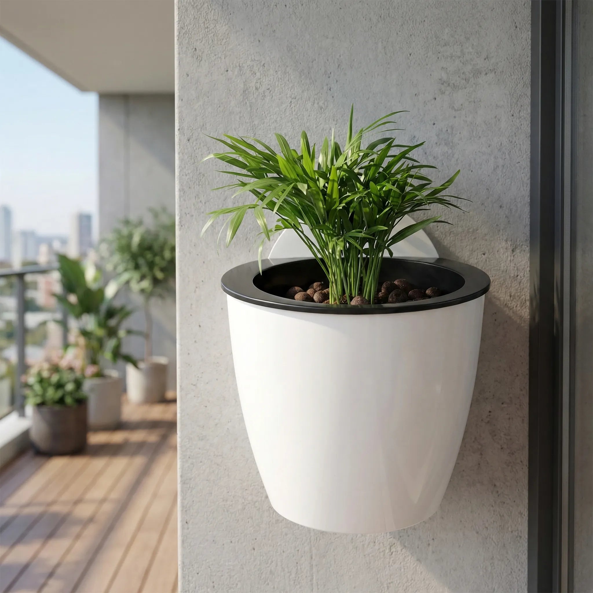 Nordspur | Verdiq Wall-Mounted Self-Watering Planter Pot