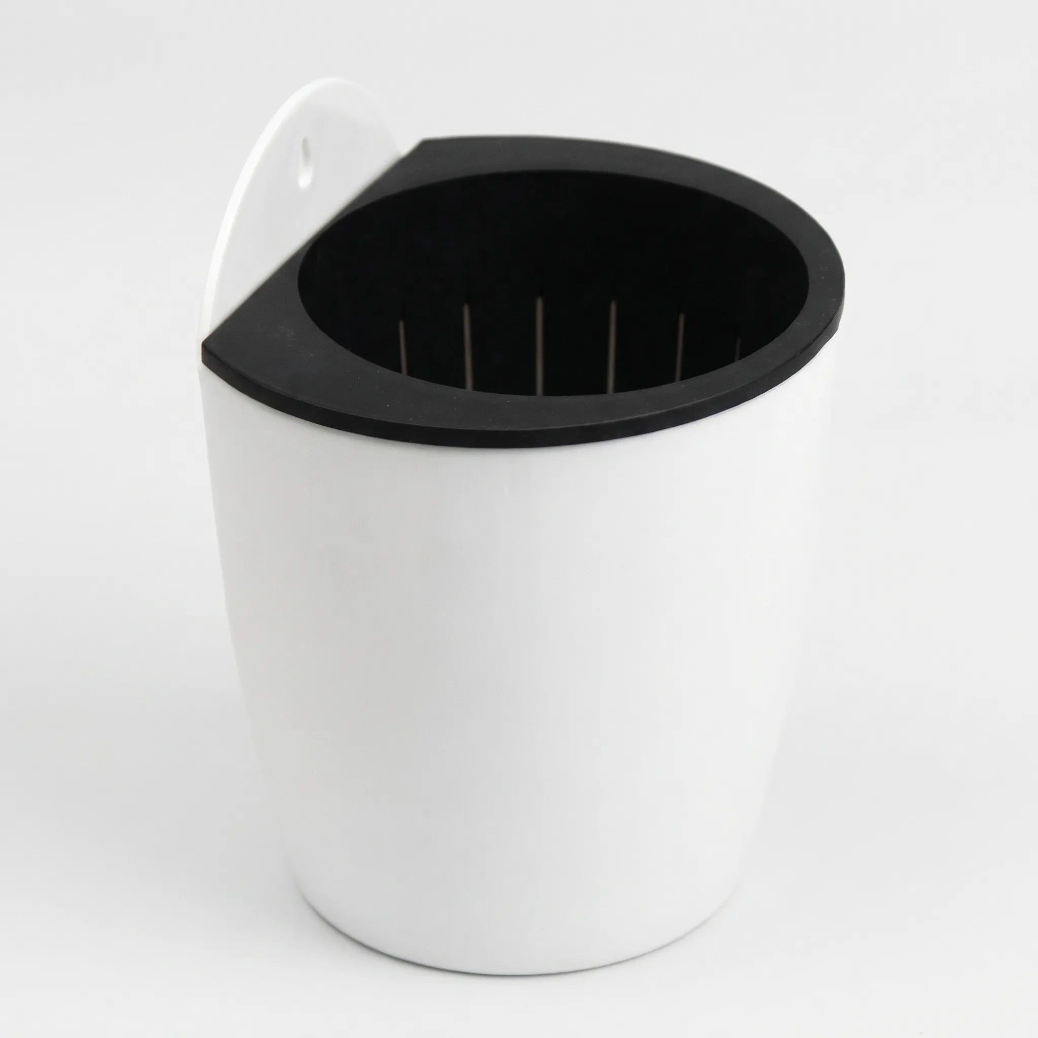 Nordspur | Verdiq Wall-Mounted Self-Watering Planter Pot