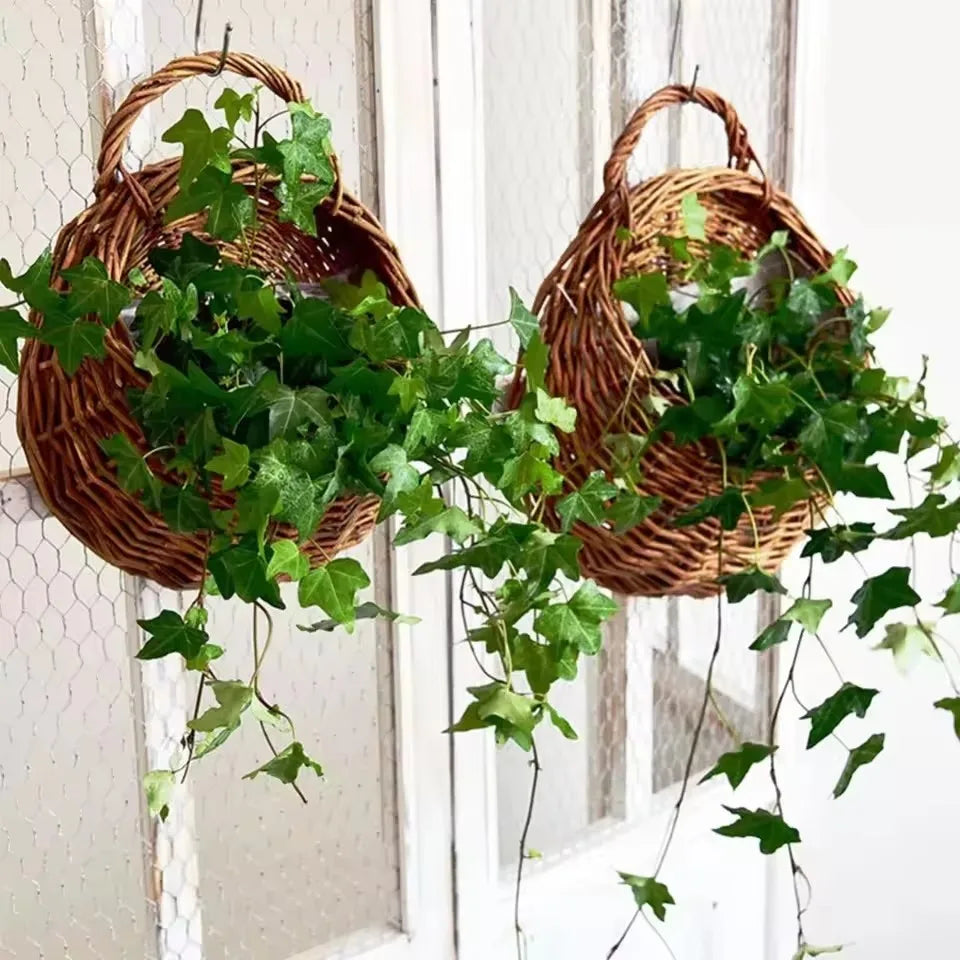 Nordspur | Verdura Round Woven Wall-Mounted Plant Basket
